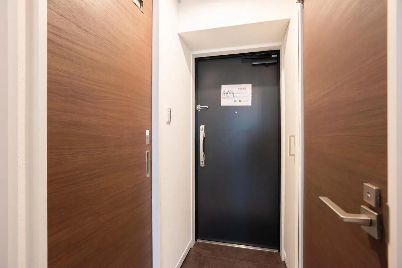 Art Shin-Osaka West Apartment
